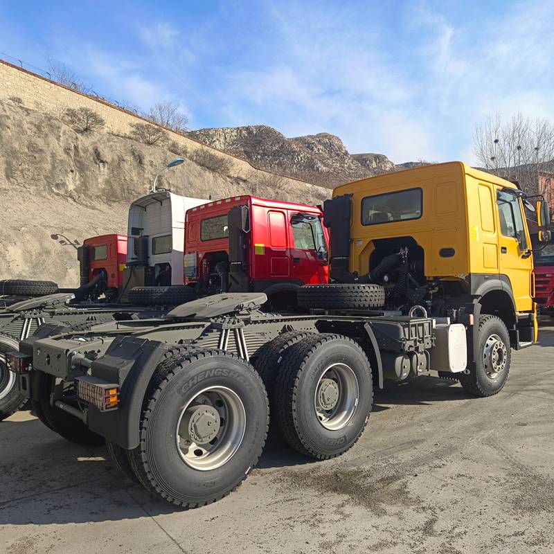 - foton-aumark-truck-back-view.webp