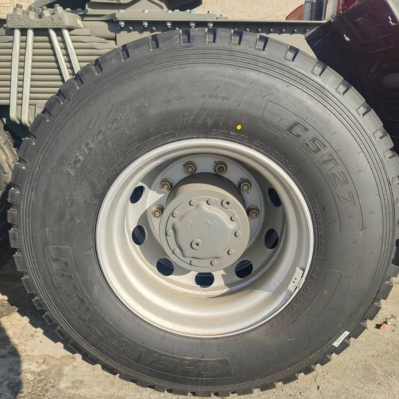 - foton-aumark-truck-tire-view.webp