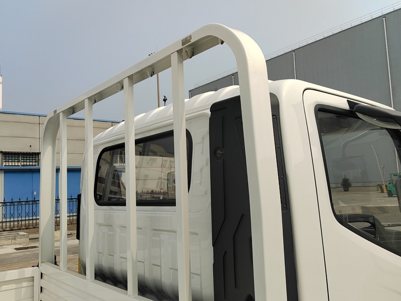 foton-oumark-e-flatbed-truck-gantry