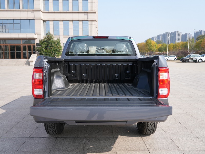 Foton Tunland V7 LHD Pickup Practical Cargo Area