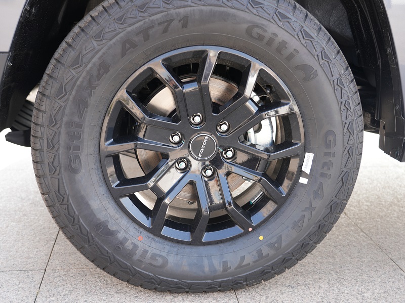 Foton Tunland V7 LHD Pickup Tire And Wheel