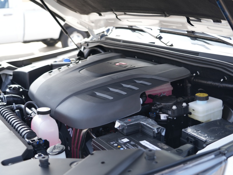 Foton Tunland G7 LHD Automatic 4x4 Engine Detail