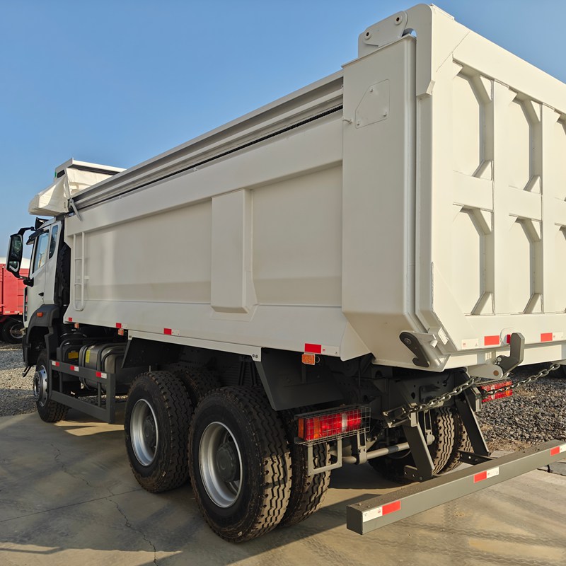 - sinotruk-nx-dump-left-view.webp