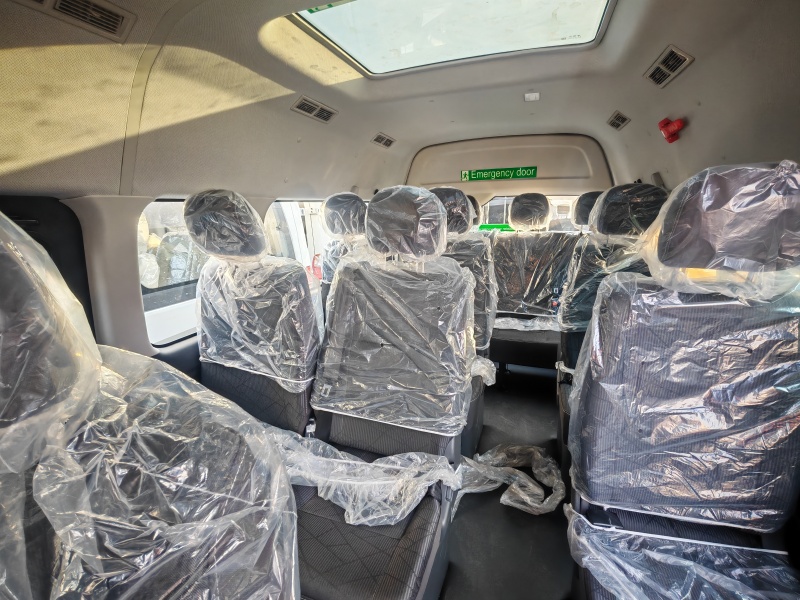 foton-g9-15-seater-minibus-lhd-seats