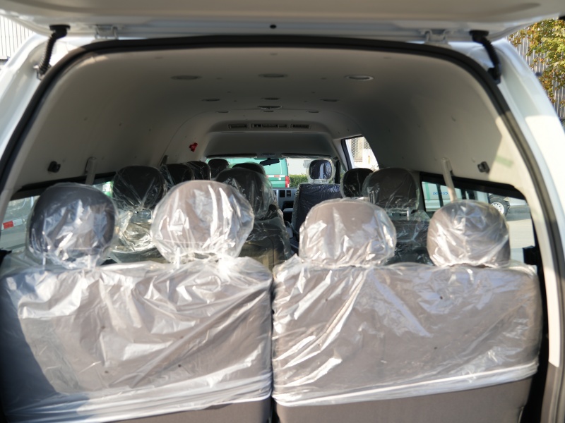 foton-view-g9-14-seater-minibus-rear-view