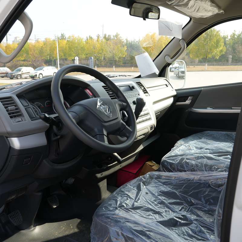 FOTON View G7 3 Seats Cargo Van with cabin