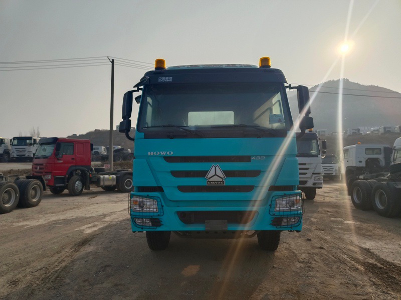 HOWO 430HP 10 Wheels Tractor Truck with front