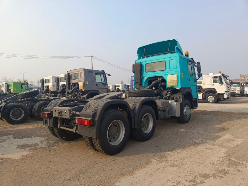 HOWO 430HP 10 Wheels Tractor Truck with chassis