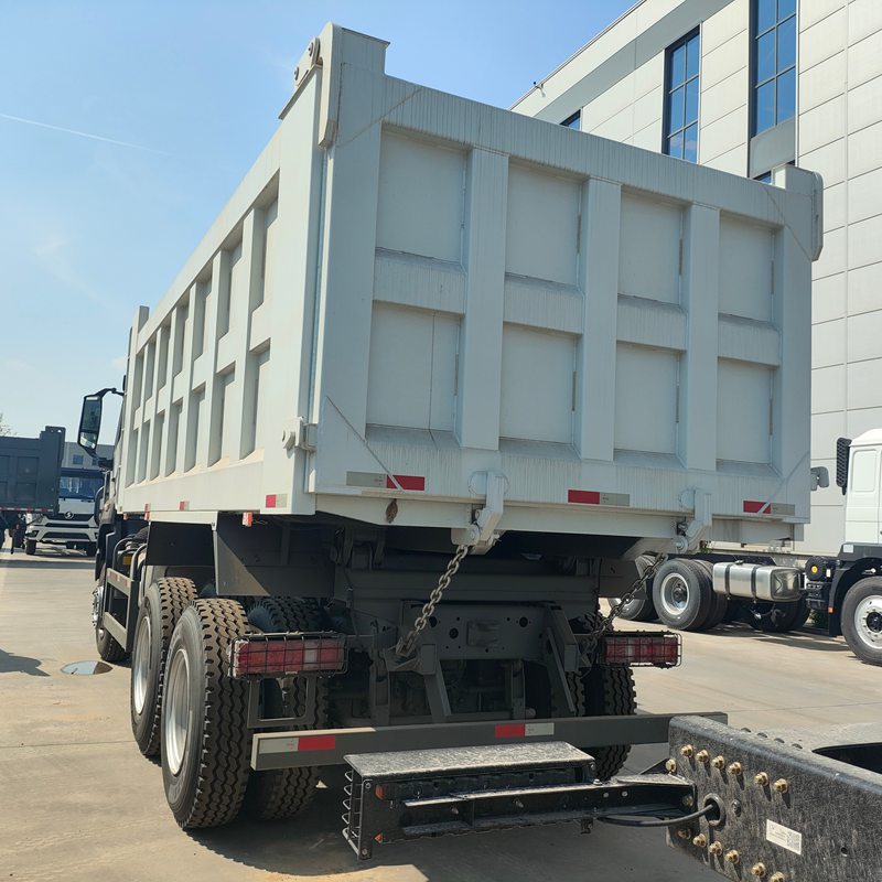 -sinotruk-howo-nx-dump-truck-back.webp