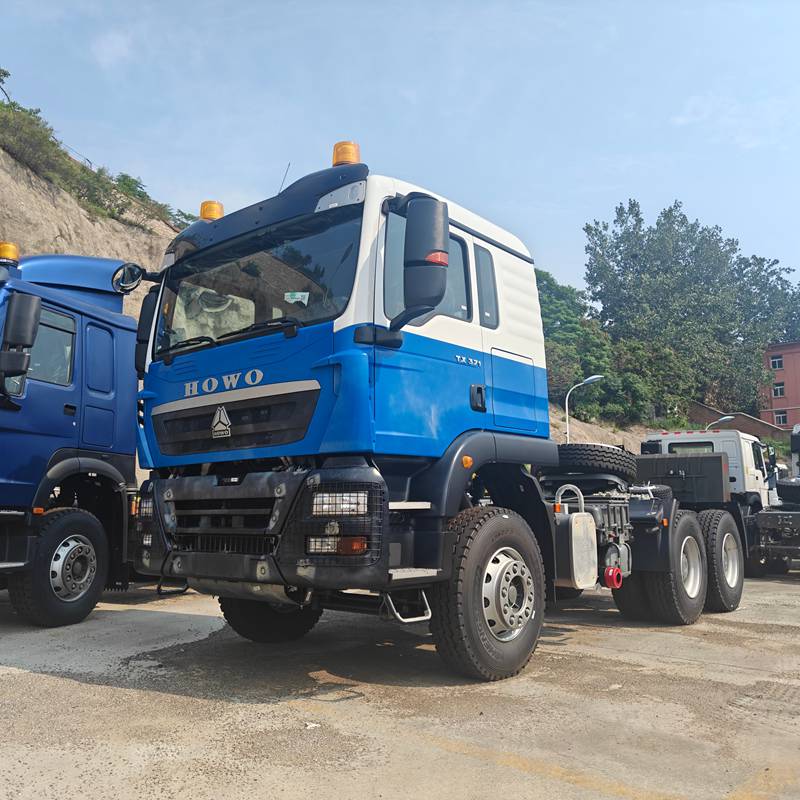 HOWO TX 10 wheels trailer truck with side