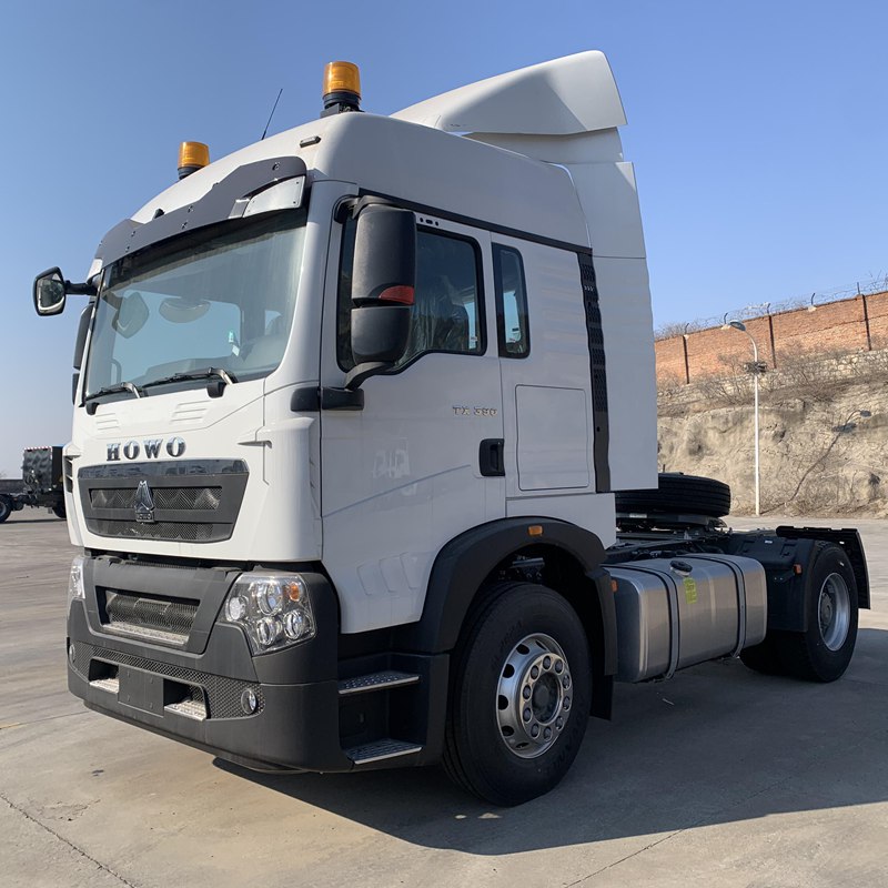 HOWO TX 4X2 Tractor Head with side