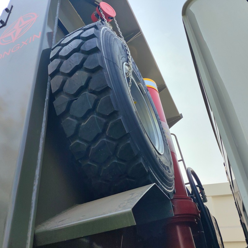 -howo-nx-dump-truck-tire.webp