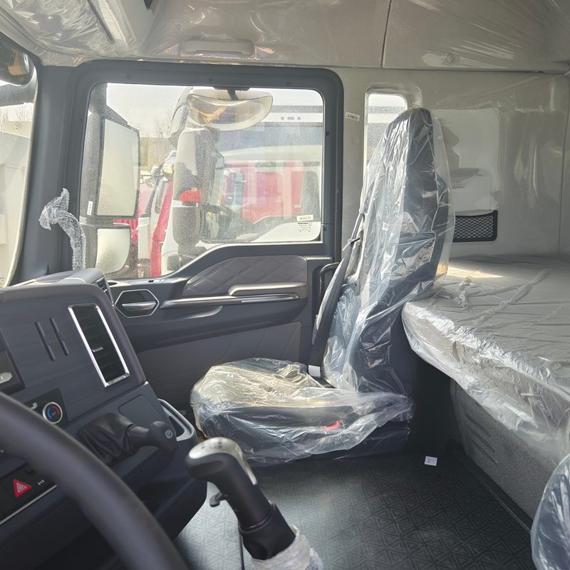 -sinotruk-howo-tx-dump-truck-cabin.webp