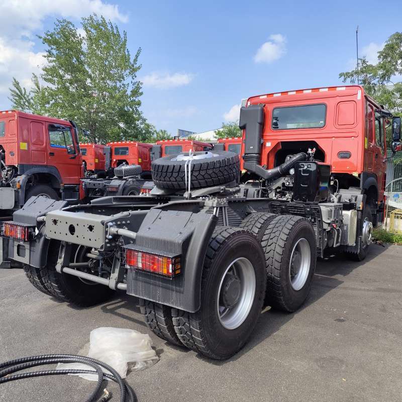 HOWO 6X4 Tractor Truck with chassis