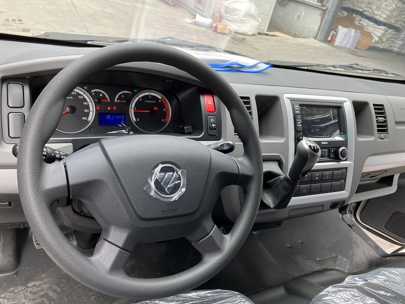 Diesel Engine & Left Hand Drive Cockpit of FOTON VIEW CS2 Bus for Ghana Market