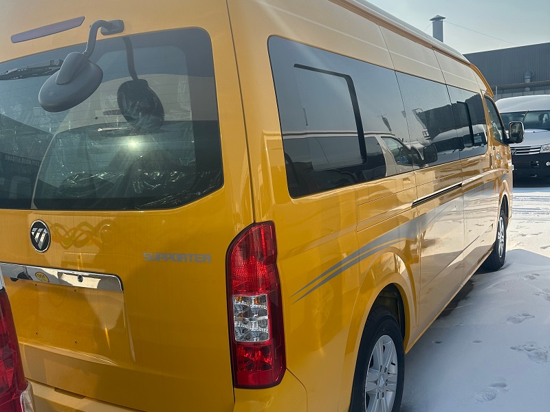 Comfortable passenger seats inside Foton VR1 WCS 15‑seater minibus