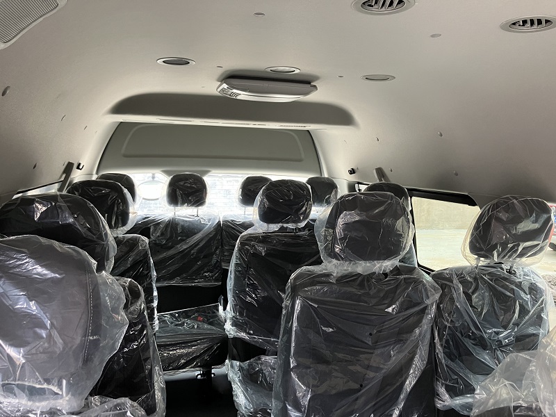 19‑seat passenger interior of Foton RHD minibus for Kenya airport and hotel shuttle