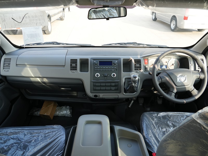 Original dashboard cockpit interior of FOTON VIEW CS2 small shuttle bus, LHD RHD configuration option