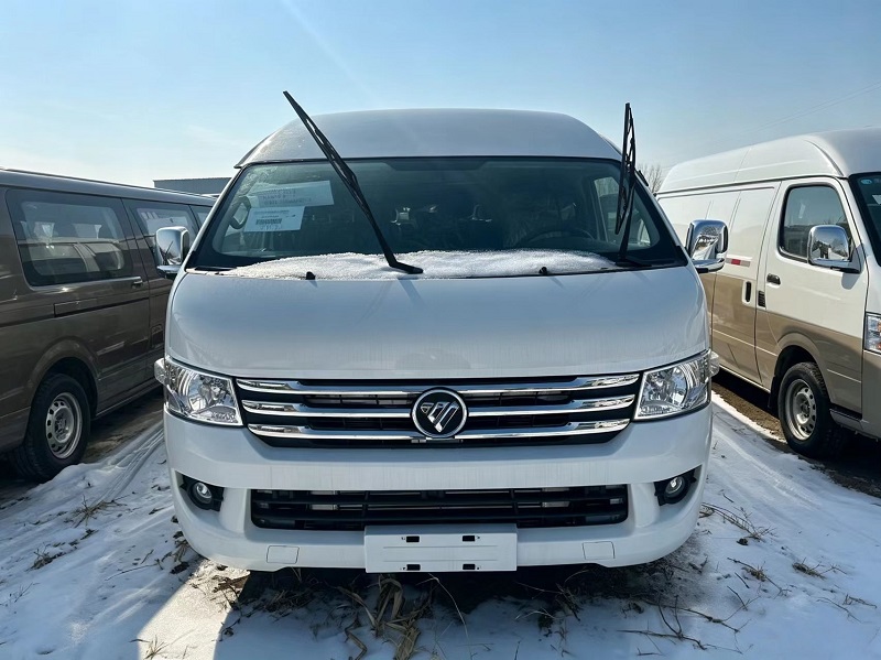Front face photo of durable FOTON VIEW CS2 small minibus, dual power LHD/RHD for Douala & Cameroon local transportation