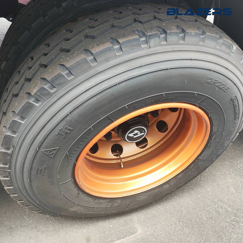 -50tons-blazers-2-axle-high-side-wall-semi-trailer-tire.webp