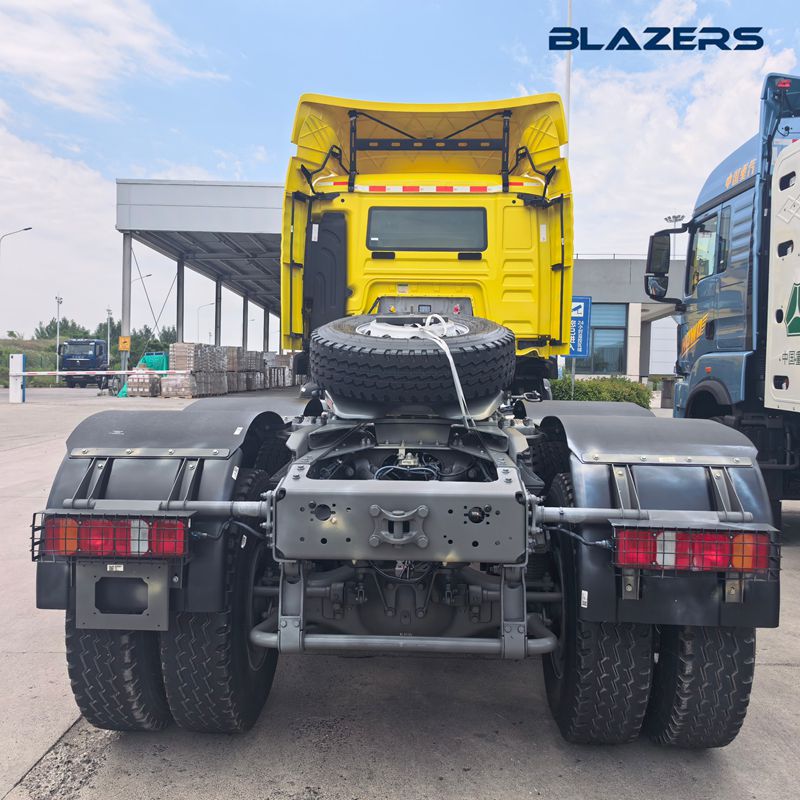 -howo-tx-400hp-tractor-truck-back.webp