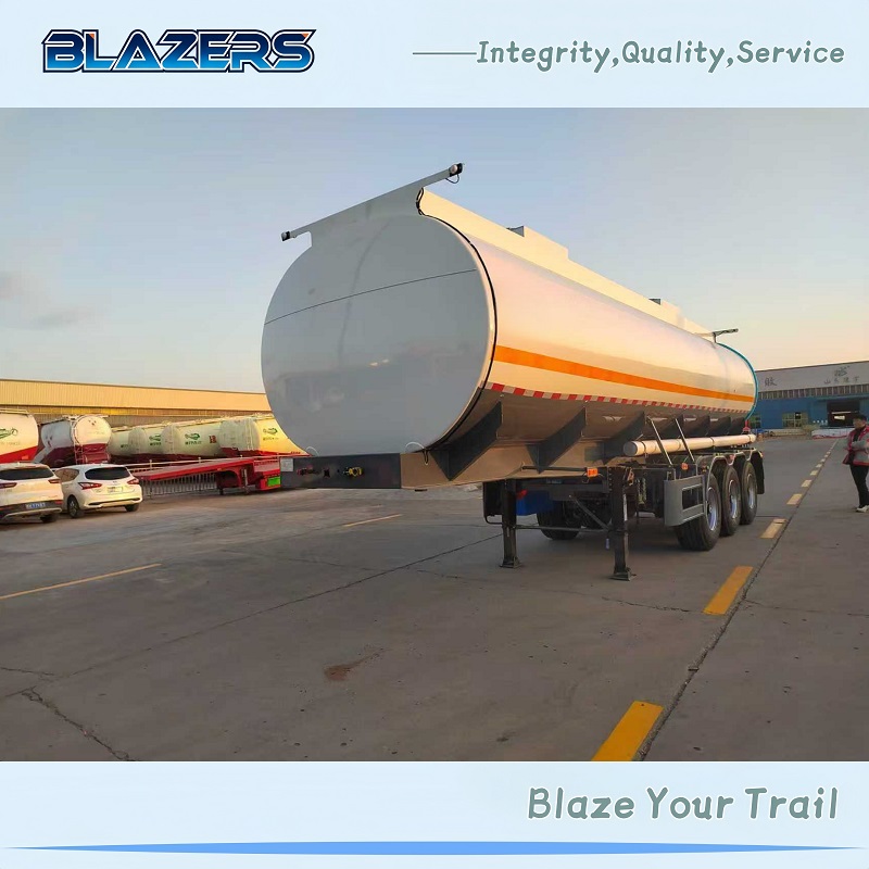 Durable 54CBM BLAZERS 3-axle Oil Tanker Semi Trailer For Zambia