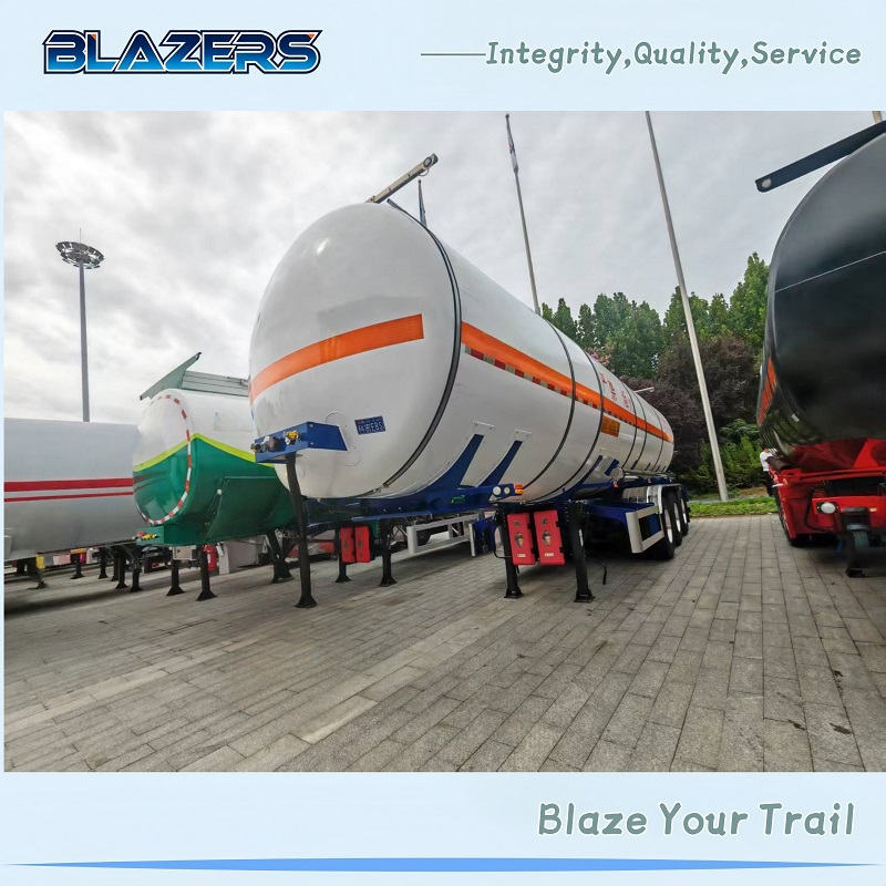 Durable 48CBM BLAZERS 3 Axles Oil Tanker Semi Trailer For Mozambique