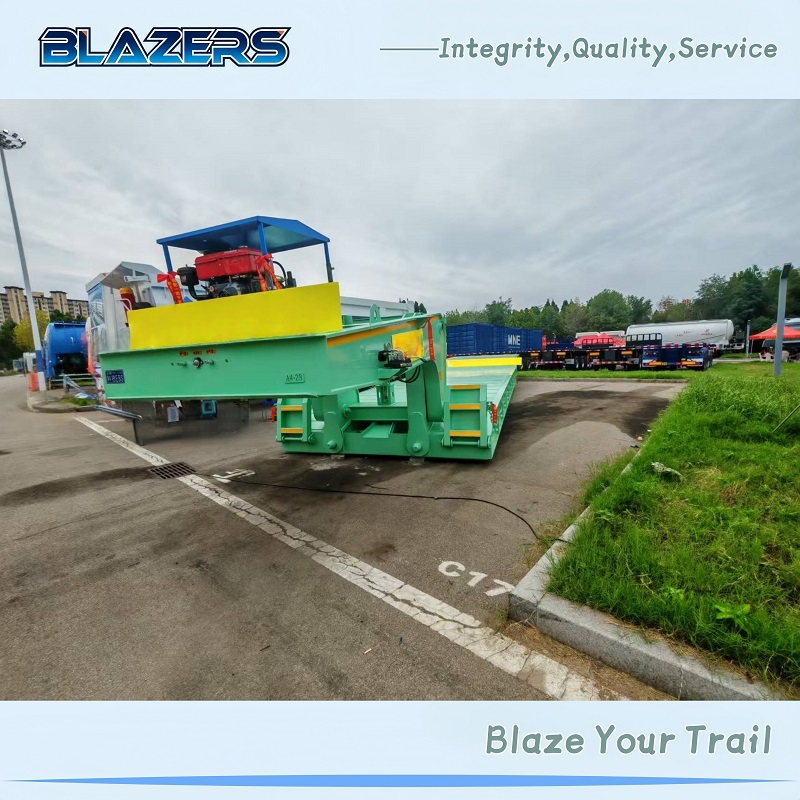 Good Price Heavy Duty 3 Axles Gooseneck Removable Trailer For Construction Machinery