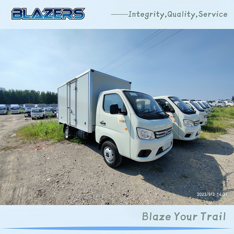 Reliable FOTON Xiangling TM5H 4X2 Single-Row Van Truck For Guinea