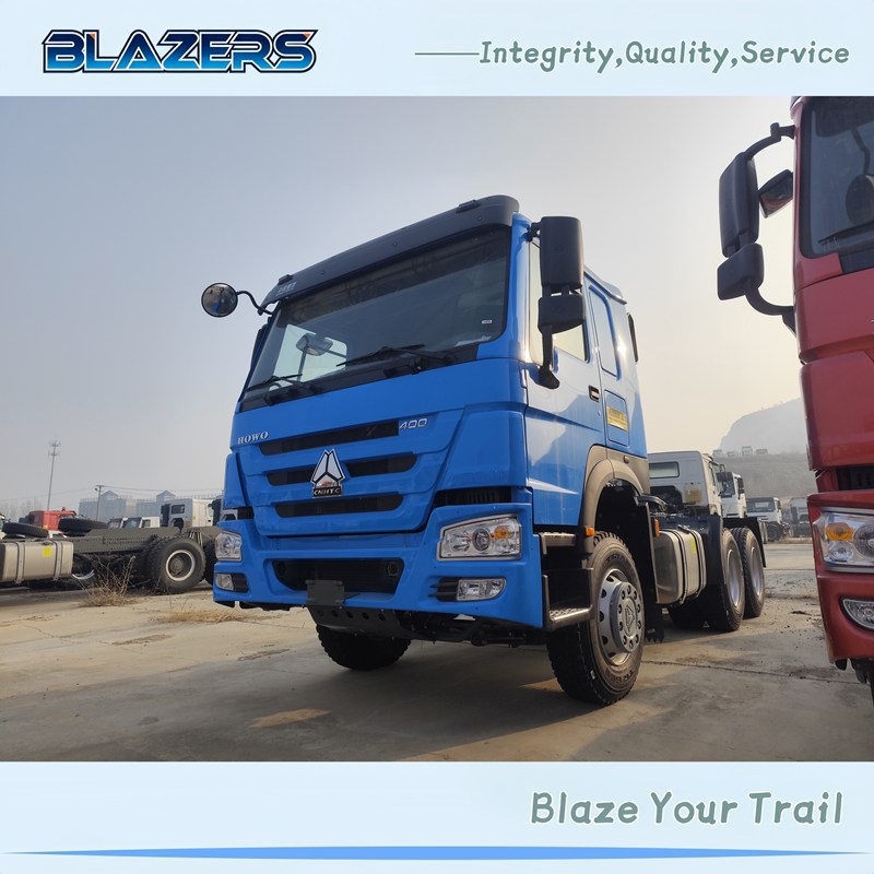 30Tons SINOTRUK HOWO 10 Wheels 400HP Truck Head For Benin