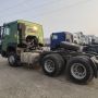 Sturdy 400HP SINOTRUCK HOWO 10 Wheels RHD Tractor Truck To Kenya