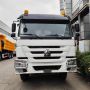 Cost-effective SINOTRUK HOWO 10 Wheels 371HP Tipping Truck For Benin