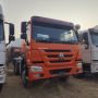 SINOTRUCK HOWO 6X4 400HP 10 Wheels Tractor Truck To Ghana